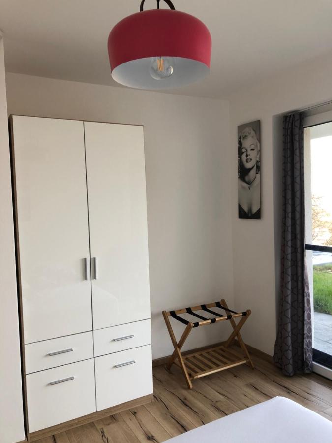 Chicken Hill Appartement Muntlix Buitenkant foto